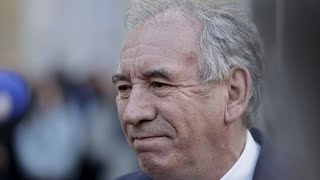 Gouvernement Bayrou : la première menace d'une censure de la gauche