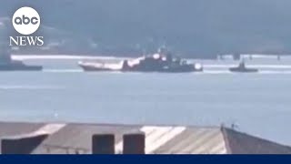 Ukraine forces strike Russian warship