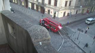 Львів: рятувальники ліквідували пожежу в квартирі
