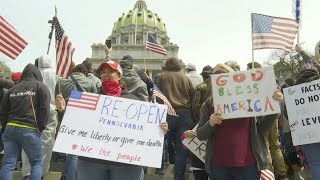 Protesta para "reabrir" la economía y contra el confinamiento en Pensilvania | AFP