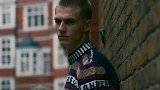 London fashion editorial: Menacing Mayfair