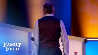 What HAPPENED? Contestant WALKS OFF STAGE!