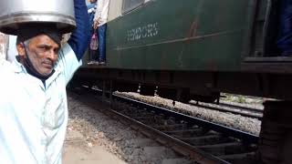 Sealdah Baruipur Local and Diamond Harbour Sealdah Local arriving and departure