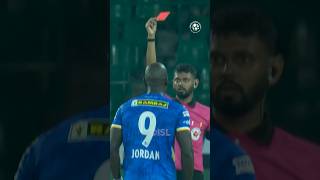 #WilmarJordan sees 🟥, leaving the #MarinaMachans down to 10-men! | #CFCKBFC #ISL #shorts