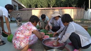 Handmade watermelon sauce in rural China