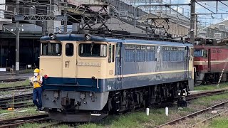 【EH800-4のOM入場に伴う牽引機単機返却回送】国鉄EF65形2000番台2101号機（クリームプレート・国鉄色）がOM構内を走行〜到着停車するシーン（構単8253レ）2022.9.6