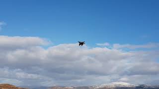 USAF F-15 Eagles in the Mach Loop! Great snow background! 🤘😎