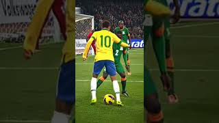 Neymars clean nutmeg 🔥