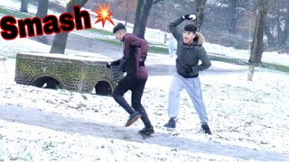 Starting Snowball Fights UK 2019 ~ شەڕەبەفر لەگەڵ خەڵكی