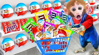 Monkey Bi Bon go to supermarket buy M&M Candy and Kinder Joy Egg with puppy and duckling