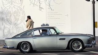 1962 | ASTON MARTIN DB4 | Park Lane | London | 4K