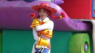 ハピネス・イズ・ヒア(トイ・ストーリーのダンサーさん④)【TDL】2017/10/8