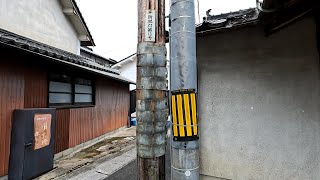 ・珍!? 『木製電柱の謎!?  10枚の鉄製の帯？』 / 岡山県勝田郡