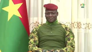 Le Président du Faso, le Capitaine Ibrahim TRAORE échange avec les autorités de Bobo-Dioulasso