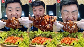 Today Eating Maet Pork Elbow With spicy cabbage is delicious  | Xiaofeng Mukbang Food ASMR