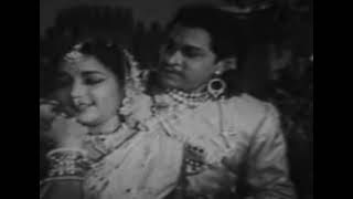 Muripinche Andale song from Bobbili Yudham Telugu Movie - Jamuna, Seetaram