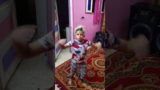 بتحدى اى حد يعمل حركه دى #اكسبلور #dancer #funny الولد الموهبه ابهر العالم كله #comedy