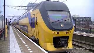 Vertrek VIRM 9419 en 9409 van Station Heemstede-Aerdenhout