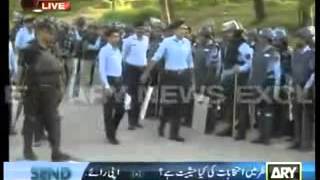 Ary News Special Transmission Azaadi and Inqalab March August 27 Part 1 03