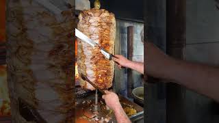 Adana’nın Yeni Efsanesi Bey Döner Bağırmam Dönerimi Satarım!