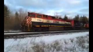 CN 2522 on L589 roaring past BCRail 4644