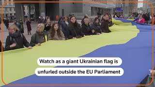 Giant Ukrainian flag unfurled at EU Parliament