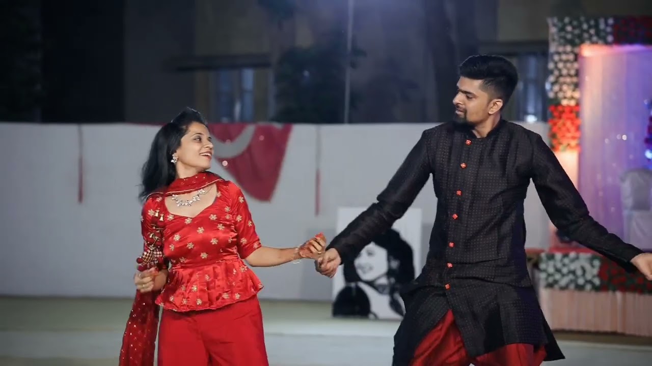 Kapil & Rinkal - Groom's Brother & Bhabhi Sangeet Dance || Varun × ...