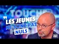 Baisse du niveau scolaire : Thomas tacle les adultes sur leur arrogance en orthographe !