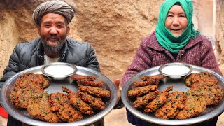 Old Lovers Living in the Cave: Delicious Eggplant Recipe ||Village Life Afghanistan