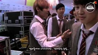 [BANGTAN BOMB] V is doing weird dance  - BTS (방탄소년단)