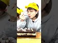 【大食い】コストコのタキシードケーキで7周年お祝い🥂【mukbang】【大胃王】