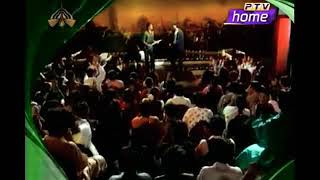 Hum Hain Pakistani By Junaid Jamshed ~ Vital Signs [Live Performance]