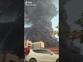 米国俄亥俄州湖南一家公司今天起火爆炸，还以为是火山爆发了 俄亥俄州 中国 湖南 爆炸