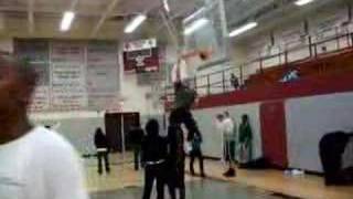 Mike Lam Grabbing Rim