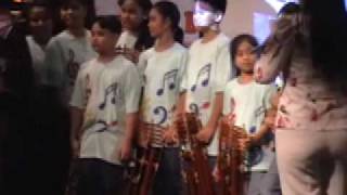 The Music House at Grappas HongKong (Angklung and interview)