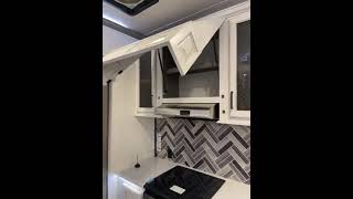 2022 KEYSTONE MONTANA 3231CK, LUXURY 5TH WHEEL, KING BED.