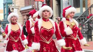 Santa's Toy March サンタ隊は何かおもしろい (*^_^*)