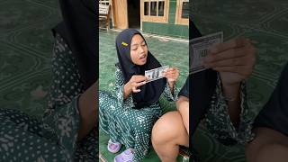 Bocil Buka Jajan Berhadiah Uang 100 Dollar #jajan #ciki #hadiah #uang #dollar #dramabocil #lucu