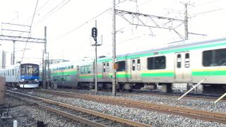 宇都宮線E231系と東武野田線60000系のすれ違い【北大宮】