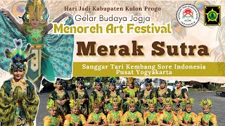 Merak Sutra hueboh !! Display terakhir Kembang Sore di Menoreh Art Festival