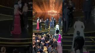 Everyone at the #Oscars is on their feet cheering loudly as ‘Parasite’ accepts the award for best pi
