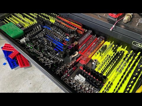 DIY Toolbox Tour: Last One of the Year!!