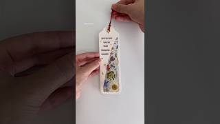 Creative Bookmark with dried flowers 🔖🌸🌷✨ #bookmark #paperwrld