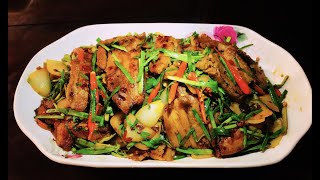 【四川回锅肉--蒜苗回锅肉】（Traditional Sichuan Dish--Twice Cooked Pork)