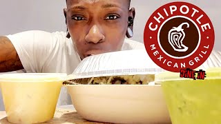 CHIPOTLE PUBLIC MUKBANG! HOLY GUACAMOLE 😋