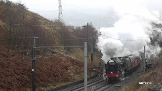 LMS 46115 Hammers over Shap on the Santa  Special  8/12/19.