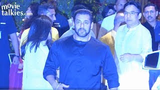 Salman Khan's DASHING ENTRY At Ambani's Ganesh Chaturthi Celebrations 2018