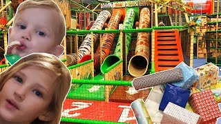 Toy Hunting at Indoor Playground with Toys"R"Us Toys