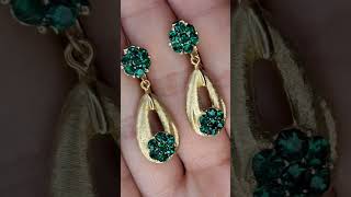 RARE Crown Trifari Glass Emerald Stunning Earrings For Sale #1960s #fashion #trifari #mod