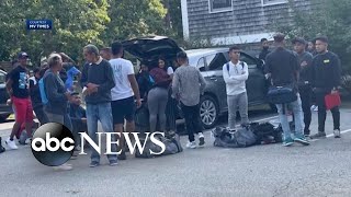 Humanitarian crisis latest: 50 migrants flown to Martha’s Vineyard | ABCNL